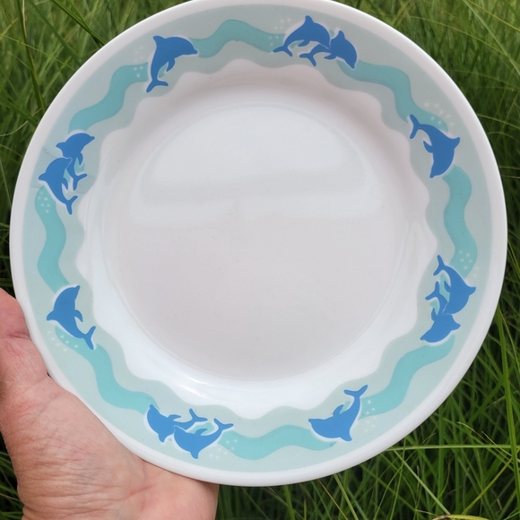 Corelle by Corning ~ Ocean Dance 9" Luncheon Plate ~ Dolphin Motif - Picture 7 of 11